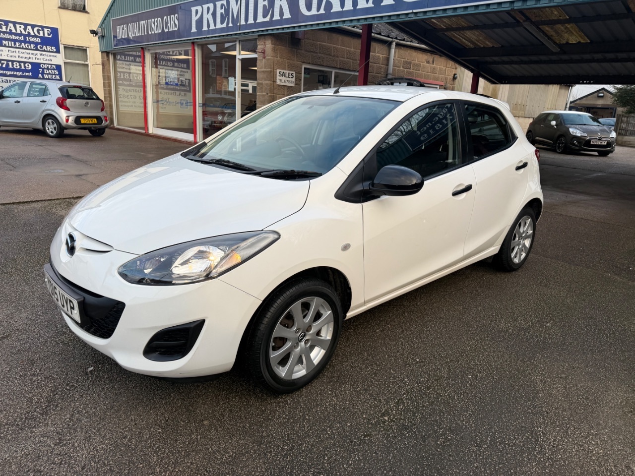 2015 Mazda 2