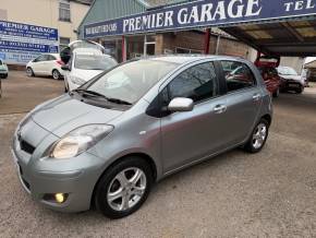 Toyota Yaris 1.33 VVT-i TR 5dr [6] Hatchback Petrol Silver at Premier Garage Derby Derby